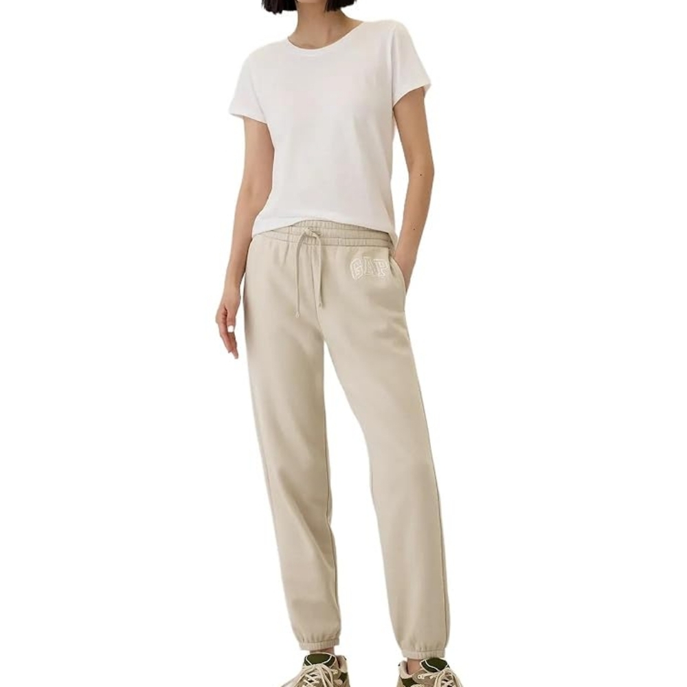 GAP Women's Beige Joggers